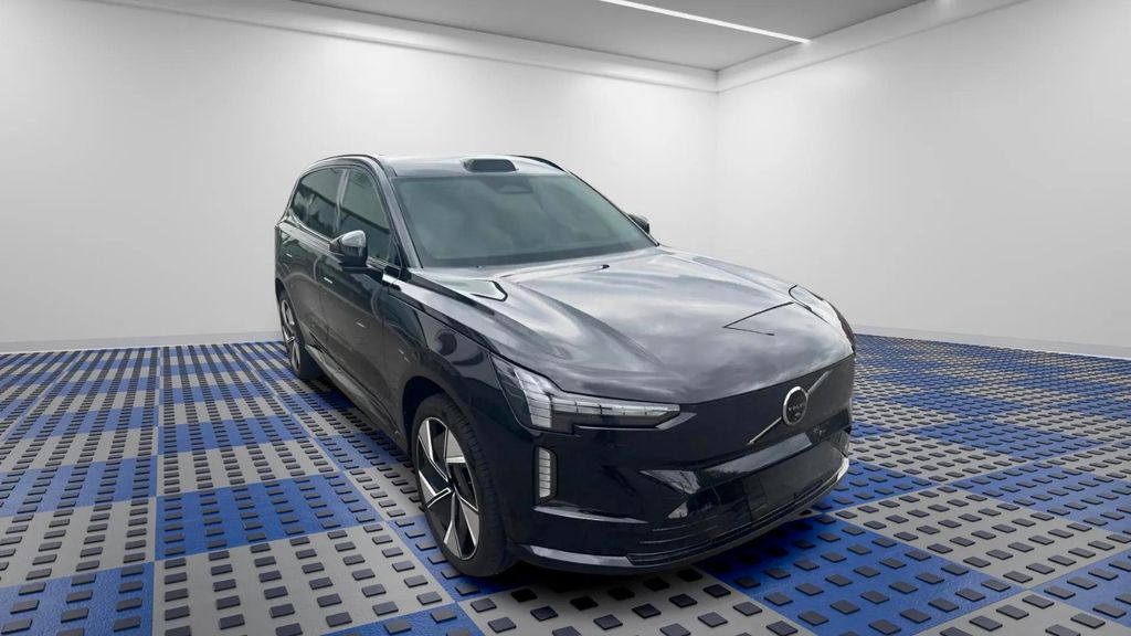Volvo EX90 20.000 km 66.600 &euro; Esslingen am Neckar 73734