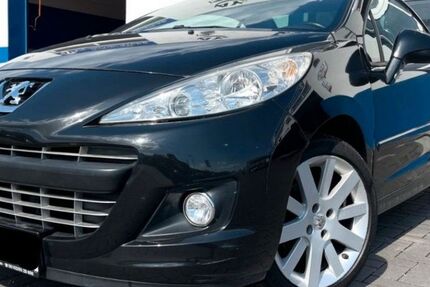 Peugeot 207 99.000 km 3.999 € Stuttgart 70563