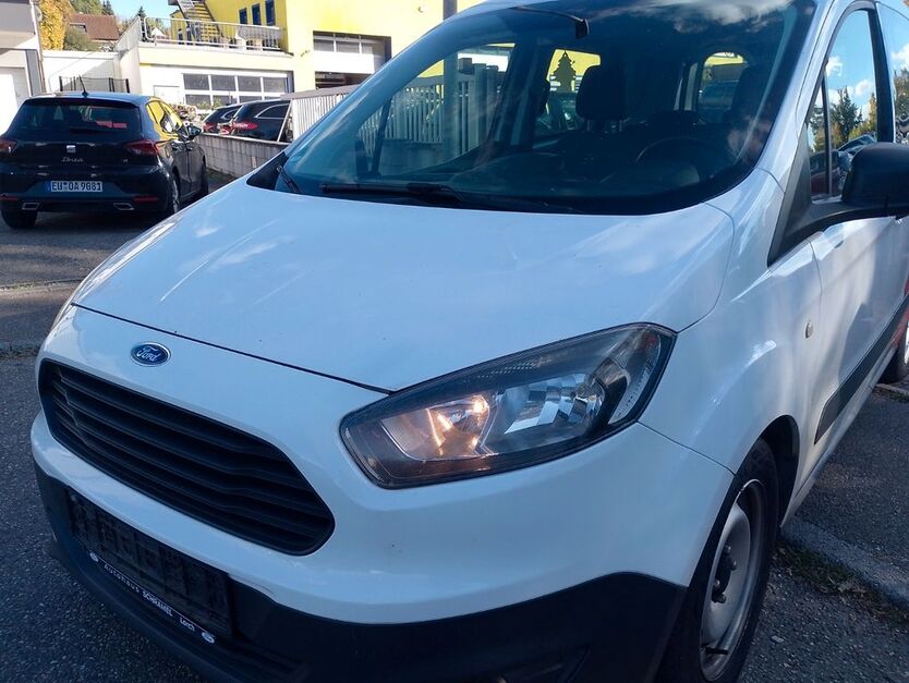 Ford Transit Courier 181.000 km 5.950 € Ludwigsburg 71642