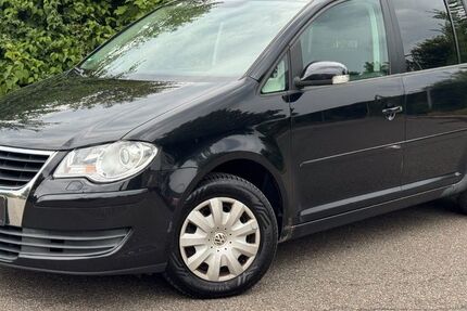 VW Touran 240.000 km 3.790 € Tübingen 72072