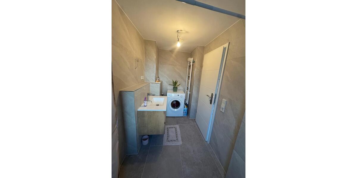 Etagenwohnung Fellbach - 4 Zimmer, 14 m&sup2;, 550&euro; | Angebot:26279723