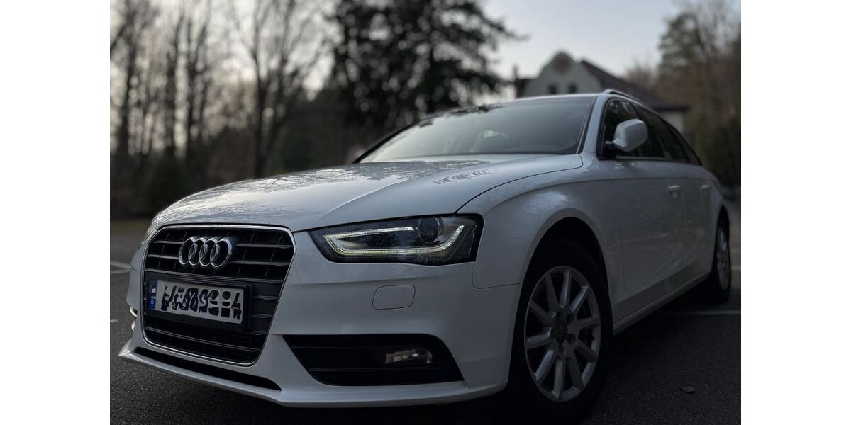 Audi A4 292.000 km 5.500 &euro; Stuttgart 70435