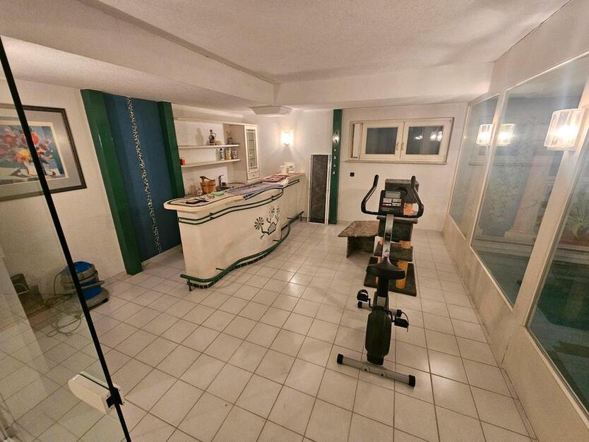 Exklusive Villa mit Pool,Sauna,Wintergarten Traumhaus zu Verkauf