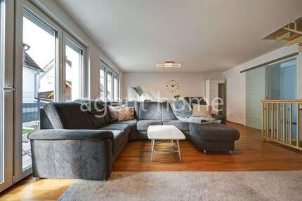 Wohnung Neuhausen Auf Den Fildern - 5 Zimmer, 140 m&sup2;, 2.410&euro; | Angebot:26878175