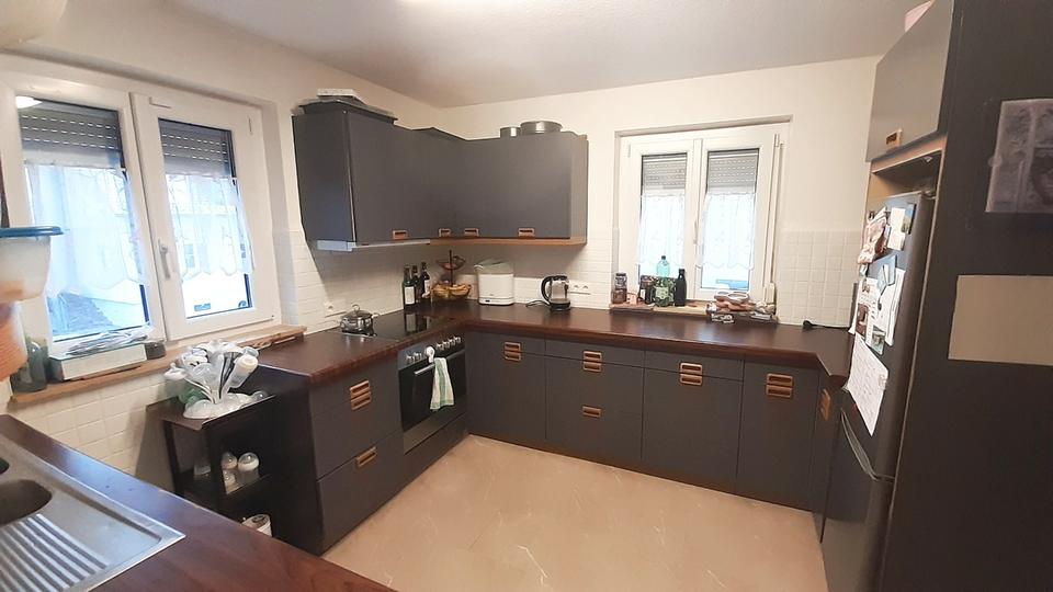 Einfamilienhaus Besigheim - 5 Zimmer, 130 m&sup2;, 1.400&euro; | Angebot:25477620