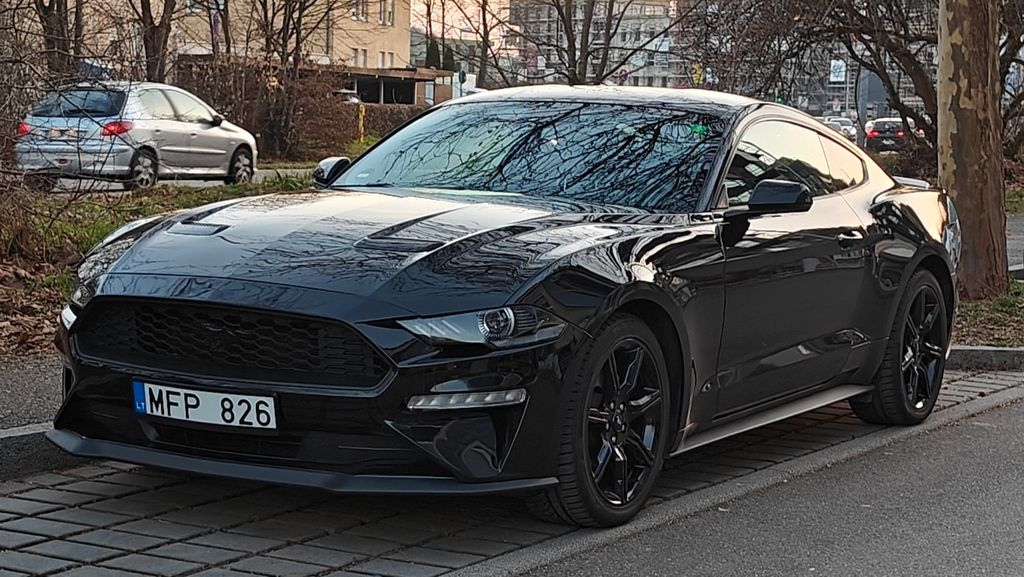 Ford Mustang 57.741 km 29.000 &euro; Tübingen 72074