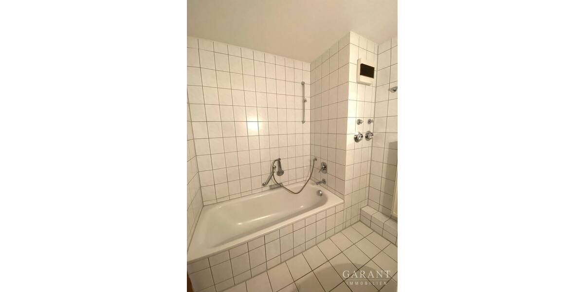 Etagenwohnung Fellbach Schmiden - 3 Zimmer, 70 m&sup2;, 299.000&euro; | Angebot:25707666