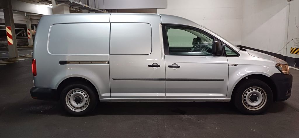 VW Caddy 132.000 km 12.800 € Esslingen am Neckar 73733