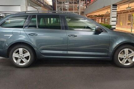 Skoda Octavia 190.000 km 10.500 &euro; Esslingen am Neckar 73733