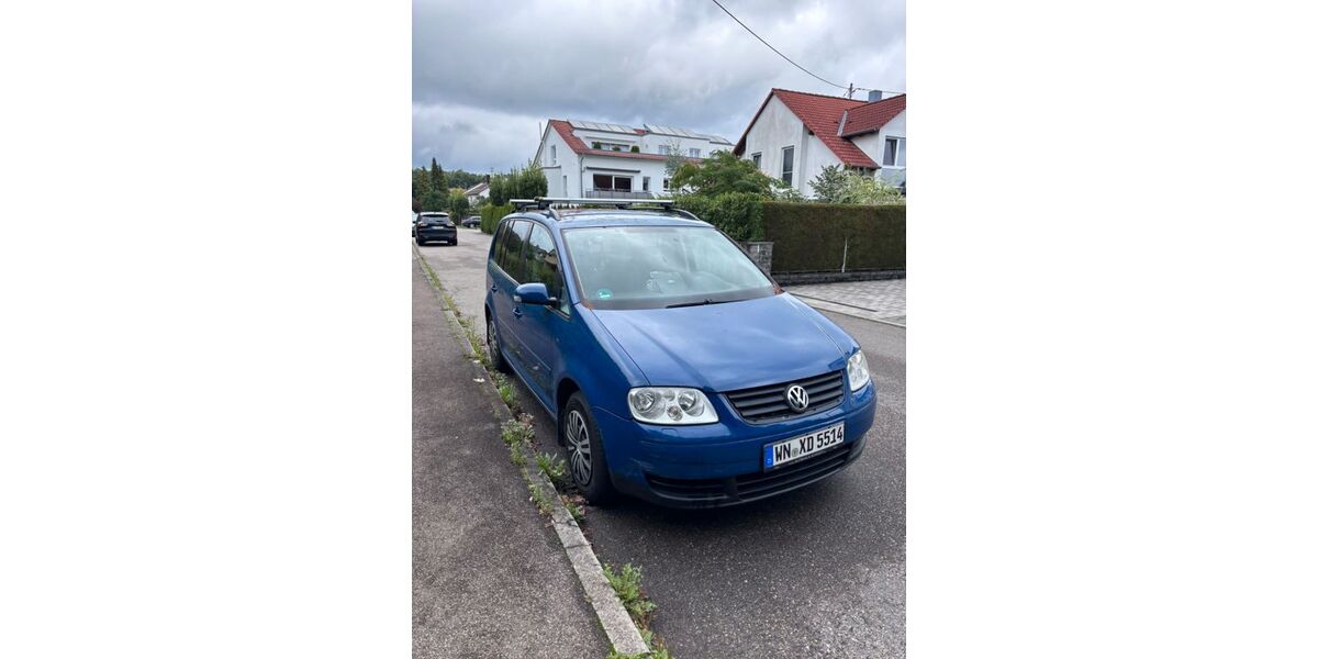 VW Touran 250.000 km 1.000 &euro; Waiblingen 71334