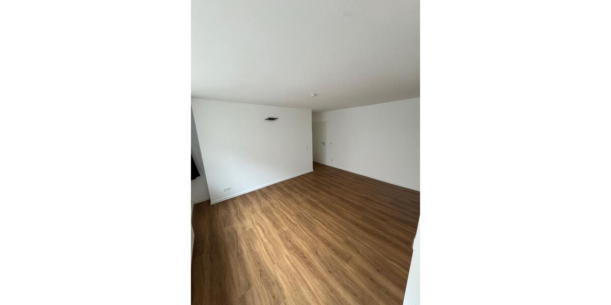 Erdgeschoßwohnung Stuttgart Lehen - 1 Zimmer, 25 m&sup2;, 650&euro; | Angebot:25169014