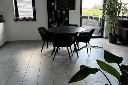 Wohnung Kirchberg an der Murr - 3 Zimmer, 90 m&sup2;, 1.300&euro; | Angebot:26399994