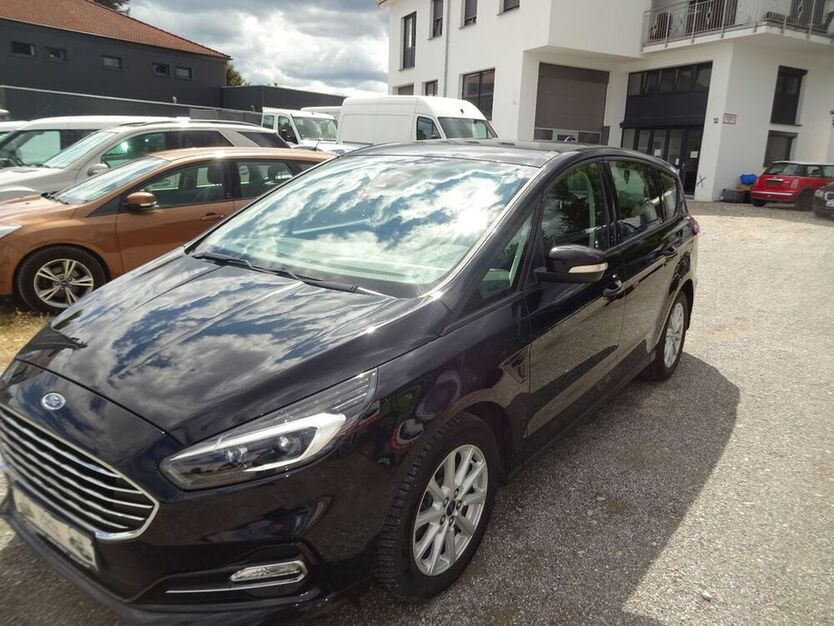 S-Max
