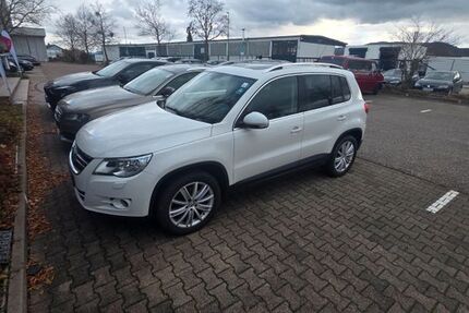 VW Tiguan 254.000 km 6.499 &euro; Altbach 73776