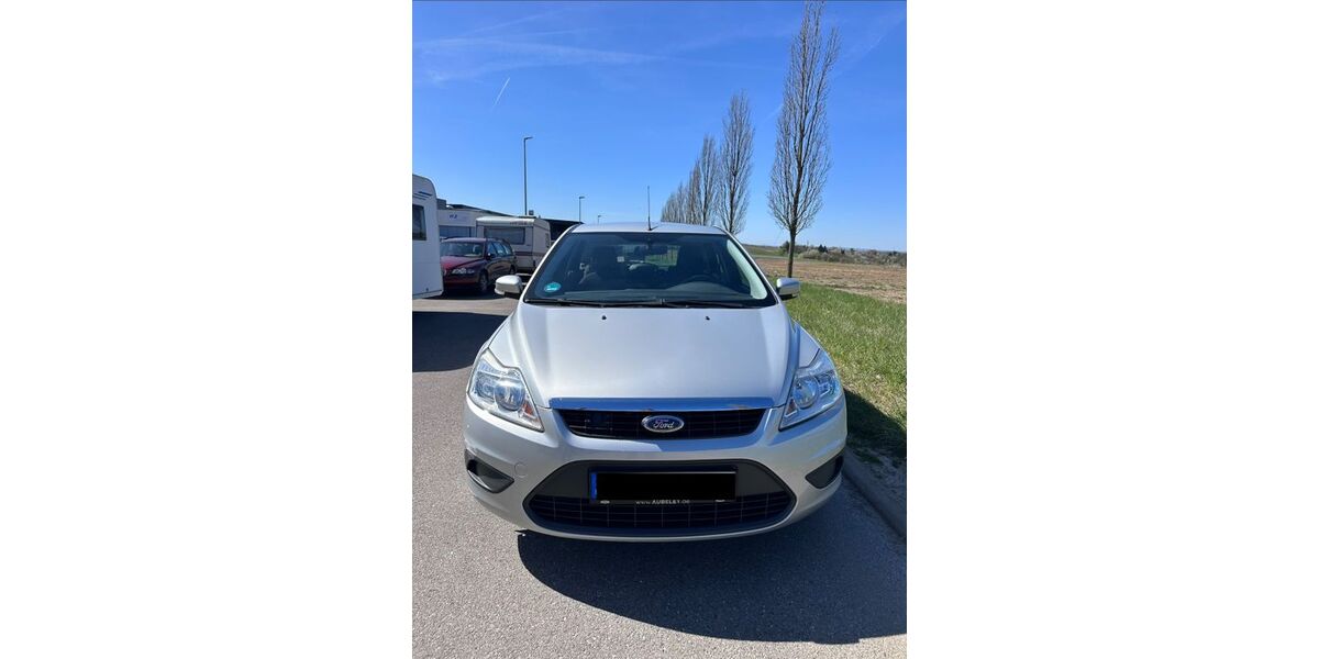 Ford Focus 83.921 km 4.390 &euro; Winnenden 71364