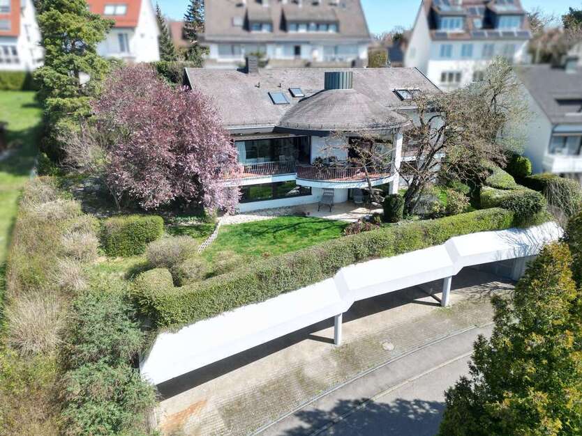 Haus zum Kaufen in Stuttgart 3.300.000 € 496.15 m²