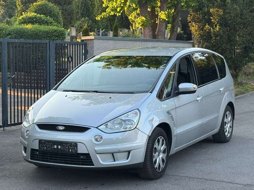 S-Max