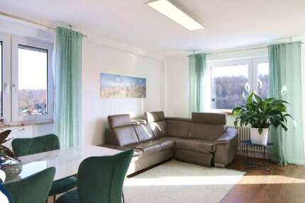 Wohnung Stuttgart / Weilimdorf Weilimdorf - 3 Zimmer, 80 m&sup2;, 299.000&euro; | Angebot:25812828