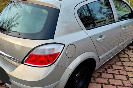 Opel Astra 210.222 km 750 &euro; Filderstadt 70794