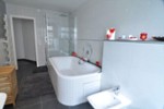 Erdgeschoßwohnung Stuttgart Bad Cannstatt - 7 Zimmer, 160 m&sup2;, 550.000&euro; | Angebot:27256457