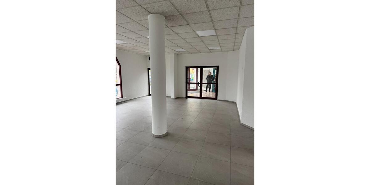 Gewerbeobjekt Esslingen am Neckar Oberesslingen - 1.100&euro; | Angebot:24650650