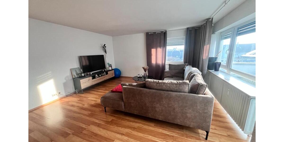 Dachgeschoßwohnung Leinfelden-Echterdingen Echterdingen - 2 Zimmer, 63 m&sup2;, 995&euro; | Angebot:25267208