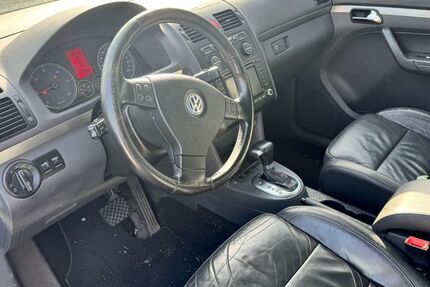 VW Touran 300.571 km 1.250 &euro; Ludwigsburg 71636