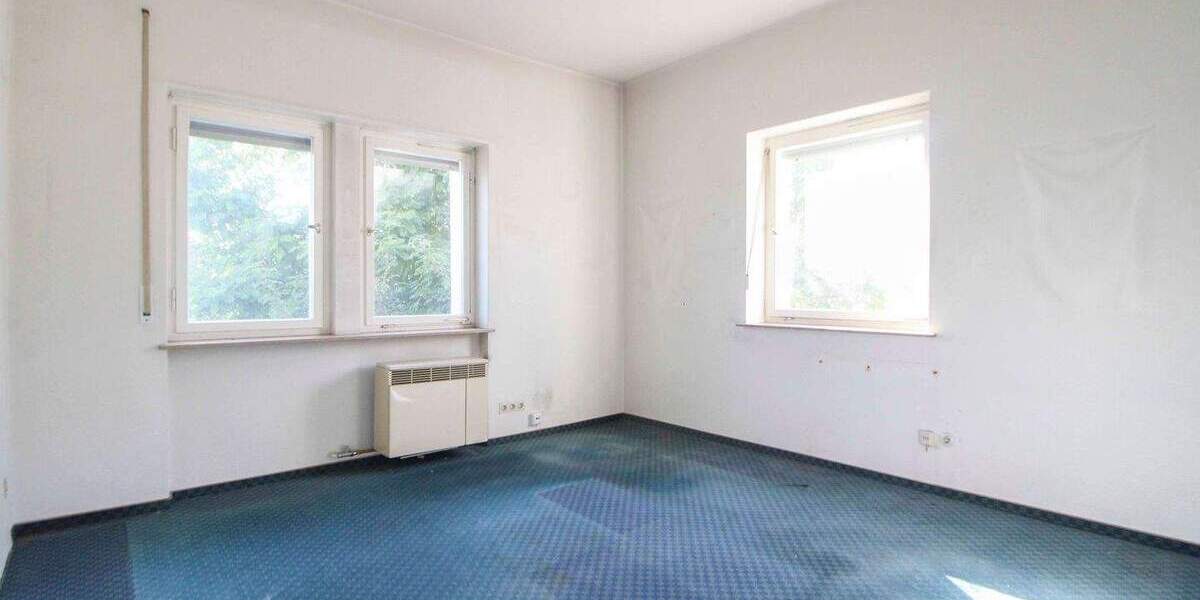 Mehrfamilienhaus, Wohnhaus Stuttgart Botnang - 9 Zimmer, 204 m&sup2;, 1.200.000&euro; | Angebot:25043366