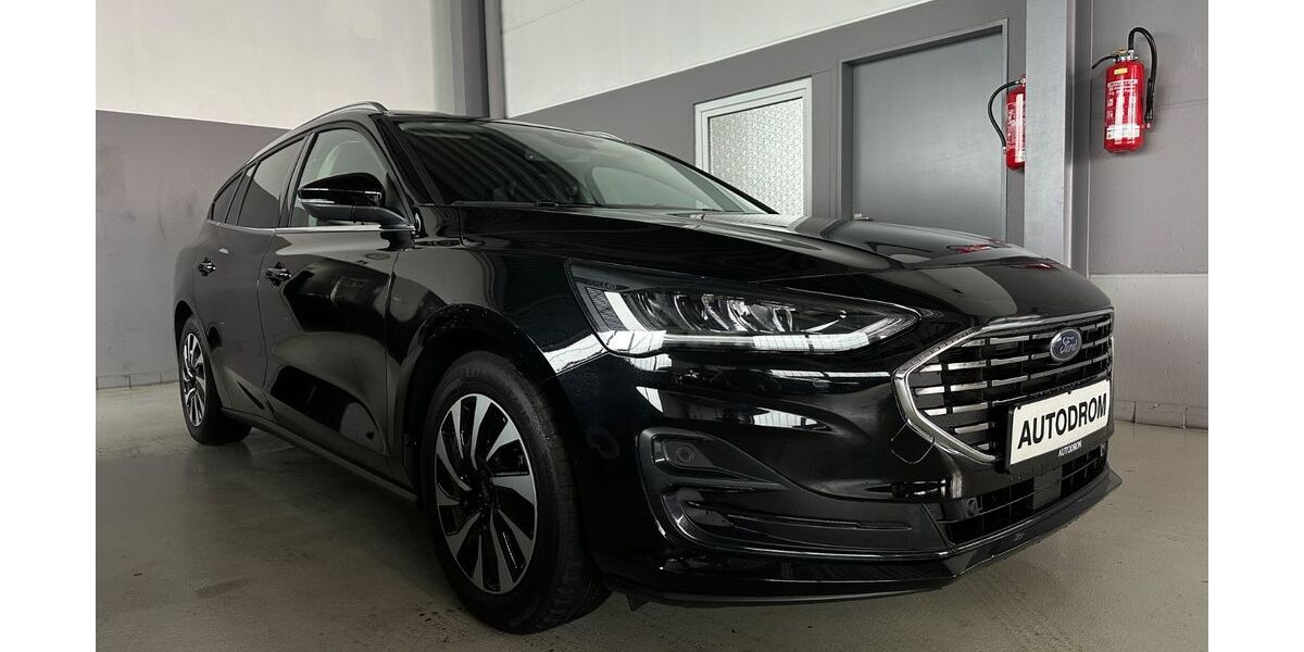 Ford Focus 6.200 km 22.900 &euro; Neckartailfingen 72666