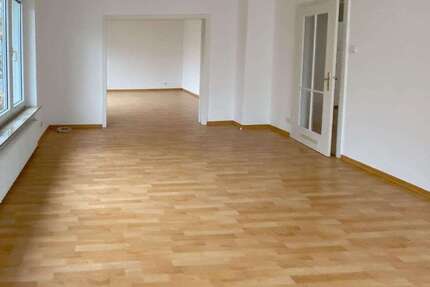 Wohnung Esslingen Oberesslingen - 4 Zimmer, 96 m&sup2;, 1.250&euro; | Angebot:27288624