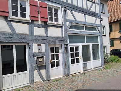 ATTRAKTIVE FLÄCHE MIT CHARME 4 zimmer