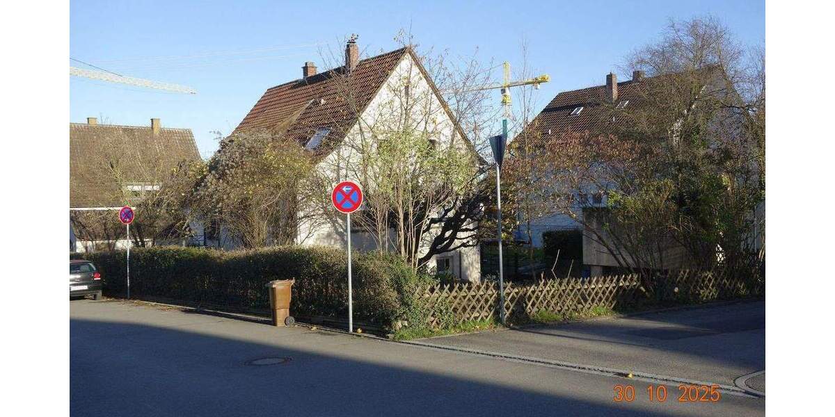 Einfamilienhaus Besigheim - 9 Zimmer, 221 m&sup2;, 575.000&euro; | Angebot:24350270