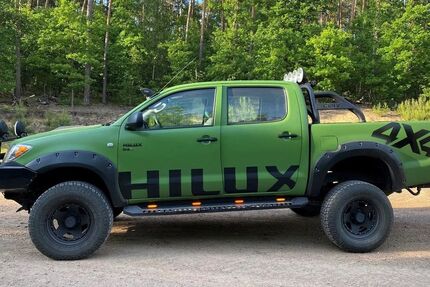 Toyota Hilux 182.000 km 14.000 &euro; Tübingen 72072