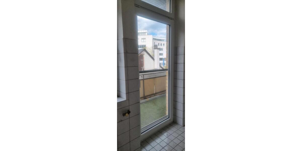 Etagenwohnung Stuttgart Feuerbach - 3.5 Zimmer, 93 m&sup2;, 399.000&euro; | Angebot:26517162