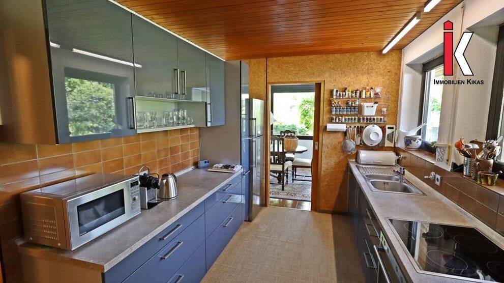 Ein Zuhaue mit tollem Garten inkl. ELW! Familienhaus in ruhiger Lage von Aidlingen