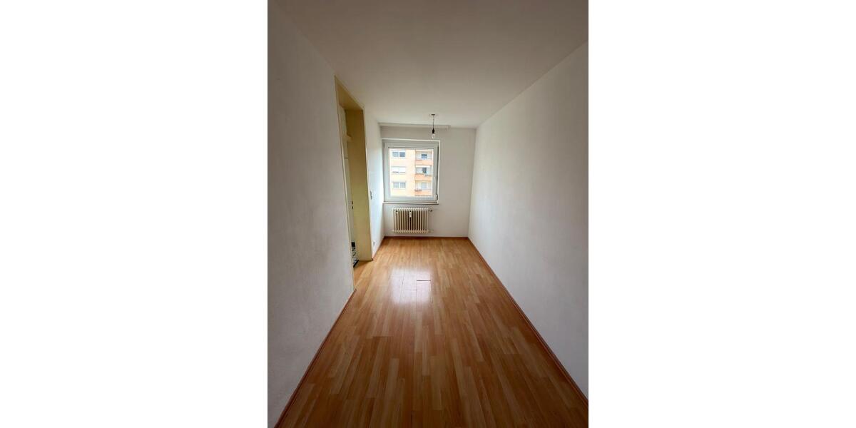 Etagenwohnung Esslingen am Neckar Brühl - 2.5 Zimmer, 53 m&sup2;, 165.000&euro; | Angebot:26366698