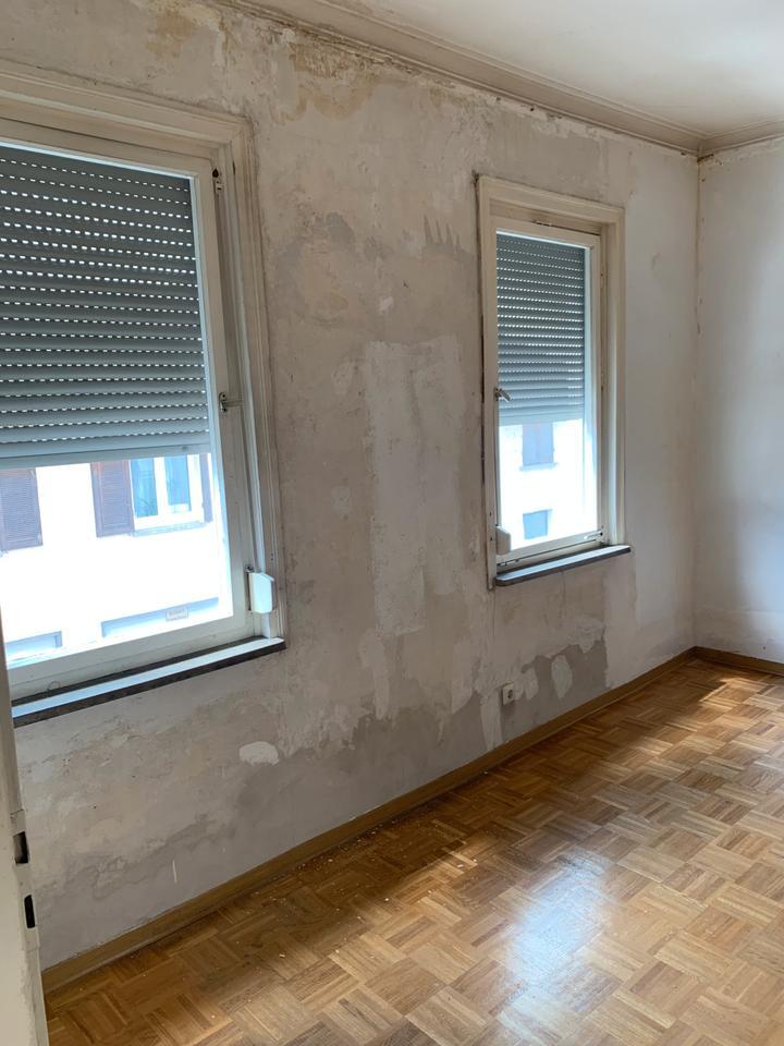 Mehrfamilienhaus 5 Parteien leerstehend