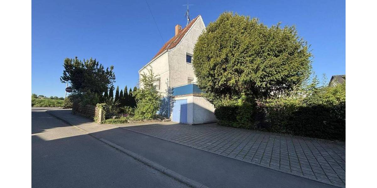Einfamilienhaus Neuhausen auf den Fildern - 5 Zimmer, 130 m&sup2;, 550.000&euro; | Angebot:26753433