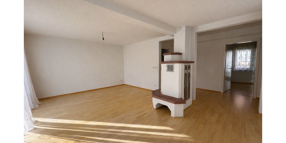 Mehrfamilienhaus, Wohnhaus Stuttgart Degerloch - 8 Zimmer, 181 m&sup2;, 749.000&euro; | Angebot:25836698