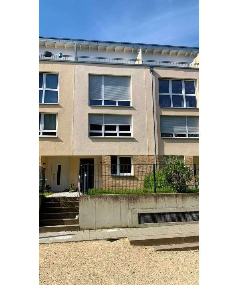 Haus zum Kaufen in Backnang 651.000 € 172 m²
