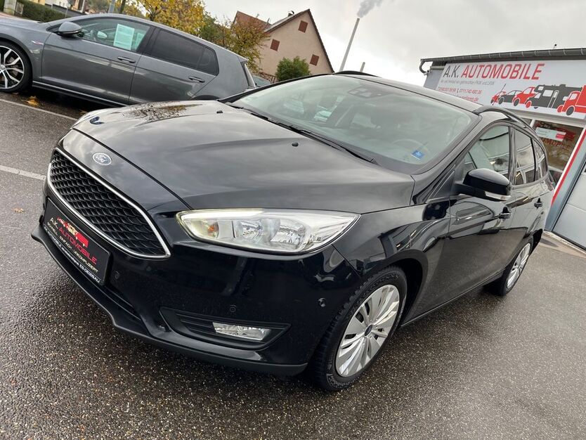 Ford Focus 163.300 km 4.899 € Deizisau 73779