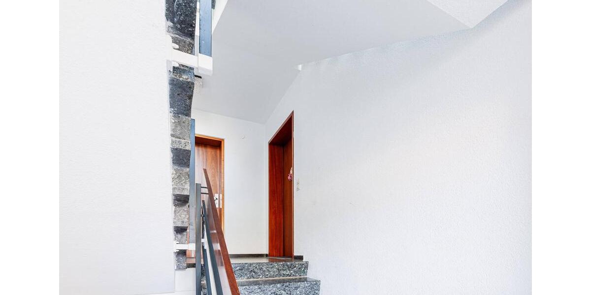 Etagenwohnung Remseck am Neckar - 3.5 Zimmer, 89 m&sup2;, 295.000&euro; | Angebot:25117824