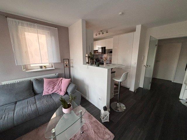 Hochparterre Stuttgart Neuwirtshaus - 2.5 Zimmer, 55 m&sup2;, 320.000&euro; | Angebot:27207943