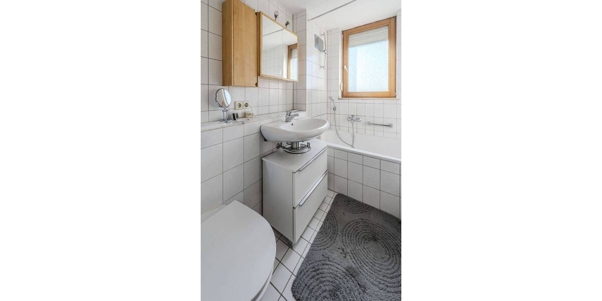 Mehrfamilienhaus, Wohnhaus Korntal-Münchingen Münchingen - 1 Zimmer, 338 m&sup2;, 1.150.000&euro; | Angebot:26320322
