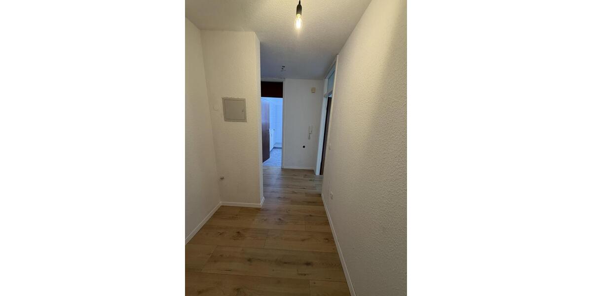 Etagenwohnung Ludwigsburg Hoheneck - 2 Zimmer, 63 m&sup2;, 860&euro; | Angebot:26216331