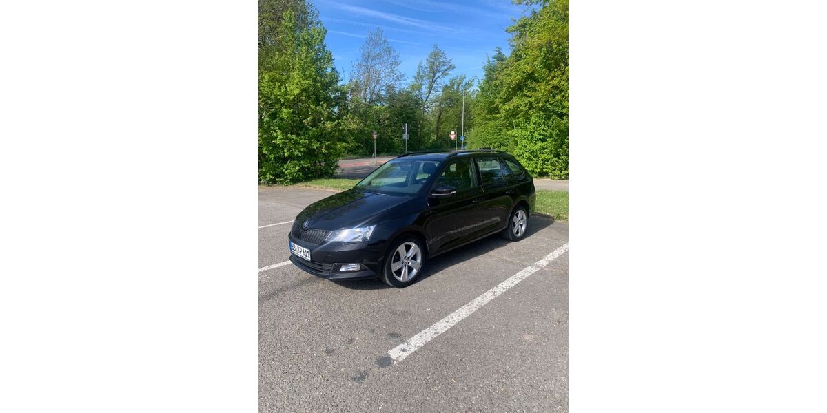 Skoda Fabia 105.000 km 6.999 &euro; Holzgerlingen 71088