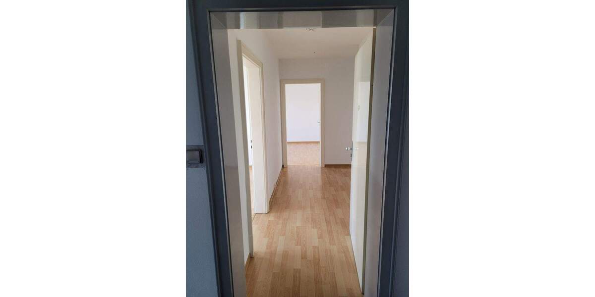 Gemütliche 2 Zimmer-Wohnung mit TG-Platz in verkehrsgünstiger Lage! Sofort beziehbar! 2 zimmer