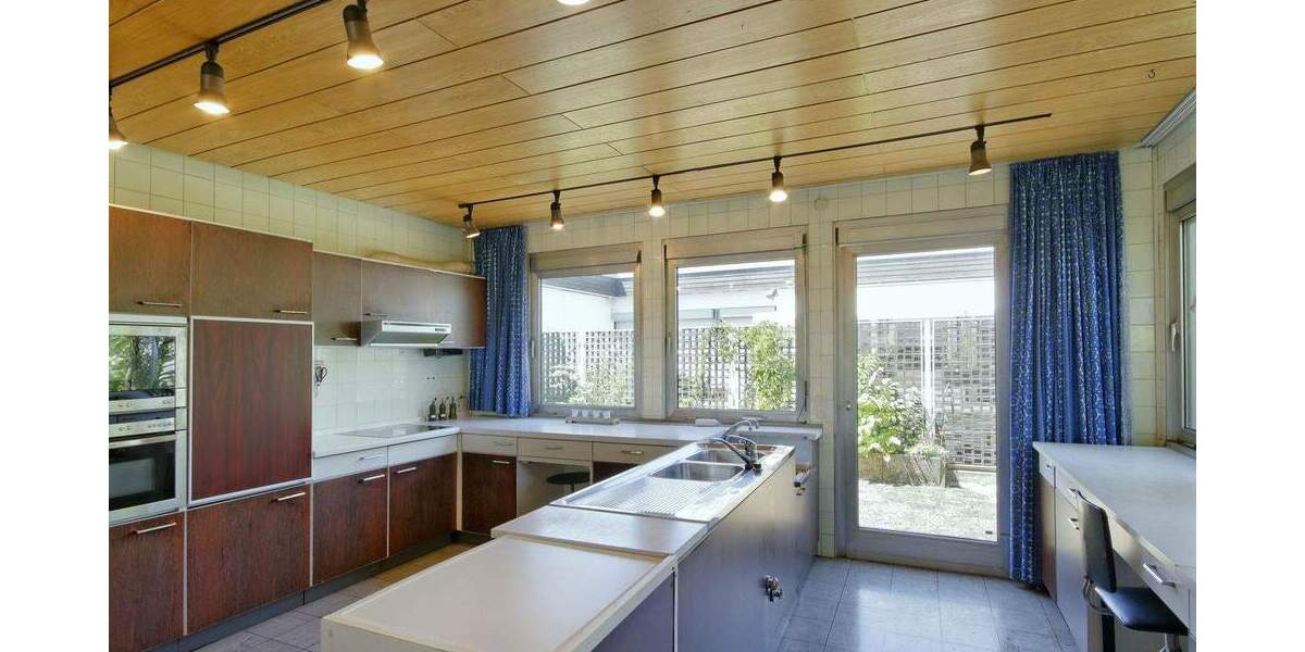 Bungalow Schwieberdingen - 5 Zimmer, 162 m&sup2;, 670.000&euro; | Angebot:25702477