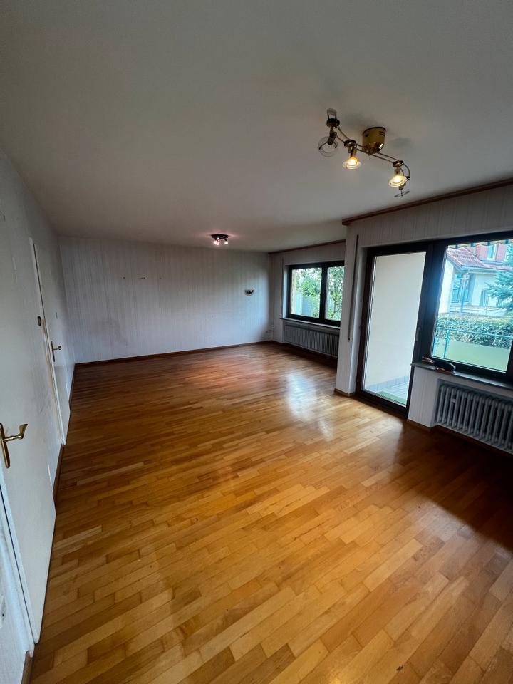 TOP-LAGE REIHENENDHAUS, GROßER GARTEN, GARAGE, KÜ, BAD, GÄSTE-WC,