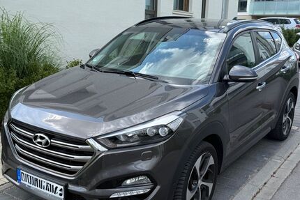 Hyundai TUCSON 150.000 km 12.950 &euro; Korntal 70825